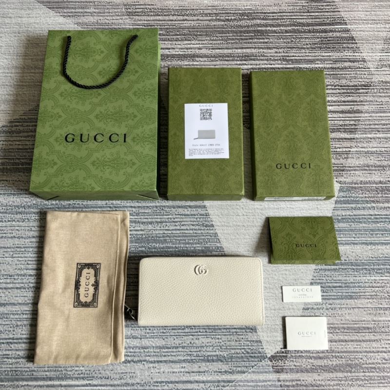 Gucci Wallets